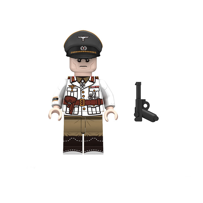 BF620 – Erwin Rommel | Custom Brick Figure