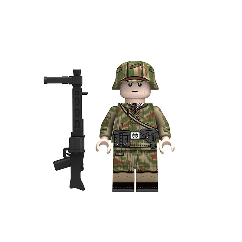 BF658 – German Sumpfkleidung | Custom Brick Figure